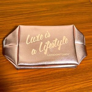 Rose gold Luxe is a Lifestyle cosmetic bag